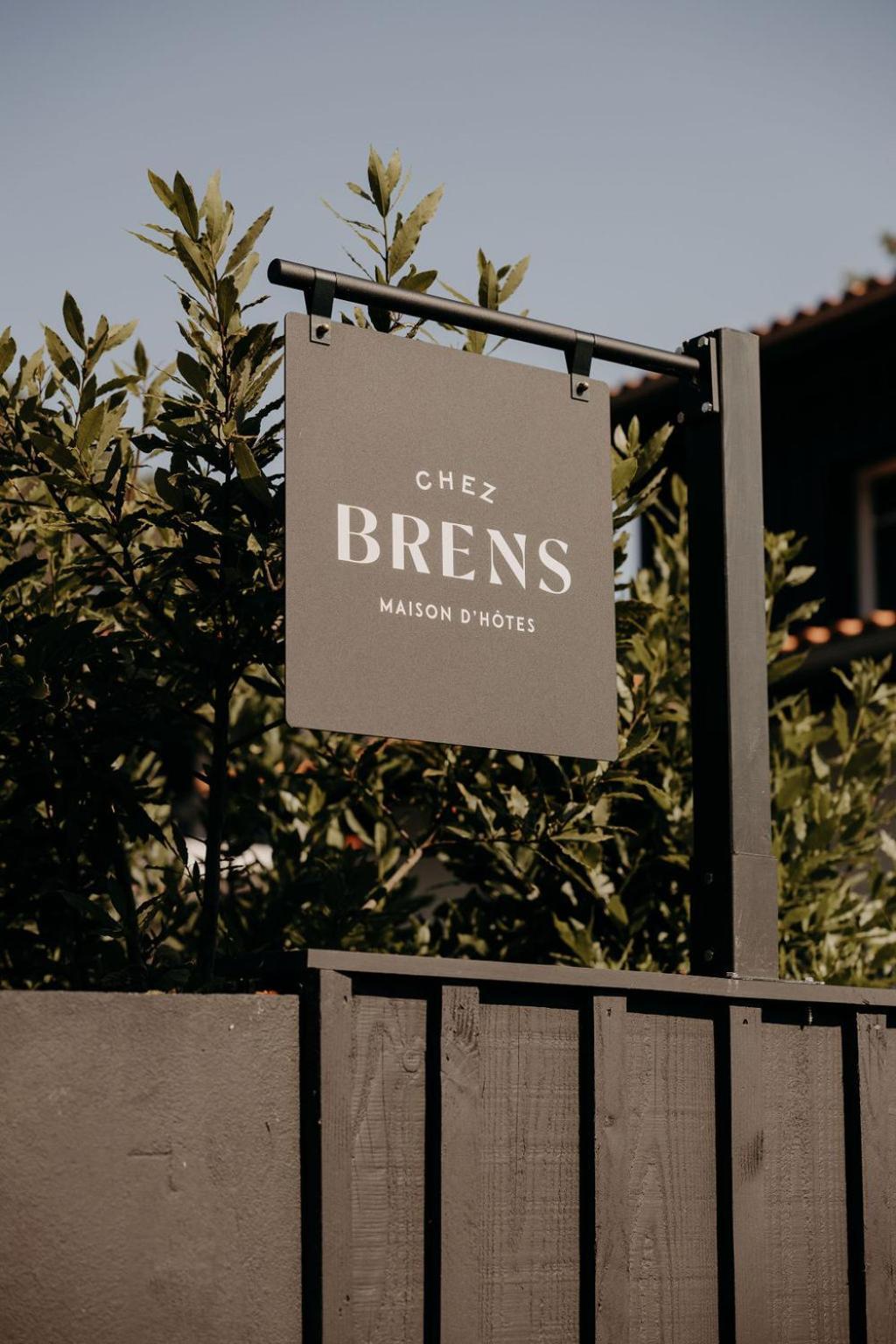 Chez Brens - Maison D'Hotes A La Hume กูฌ็อง-เมสทราส ภายนอก รูปภาพ