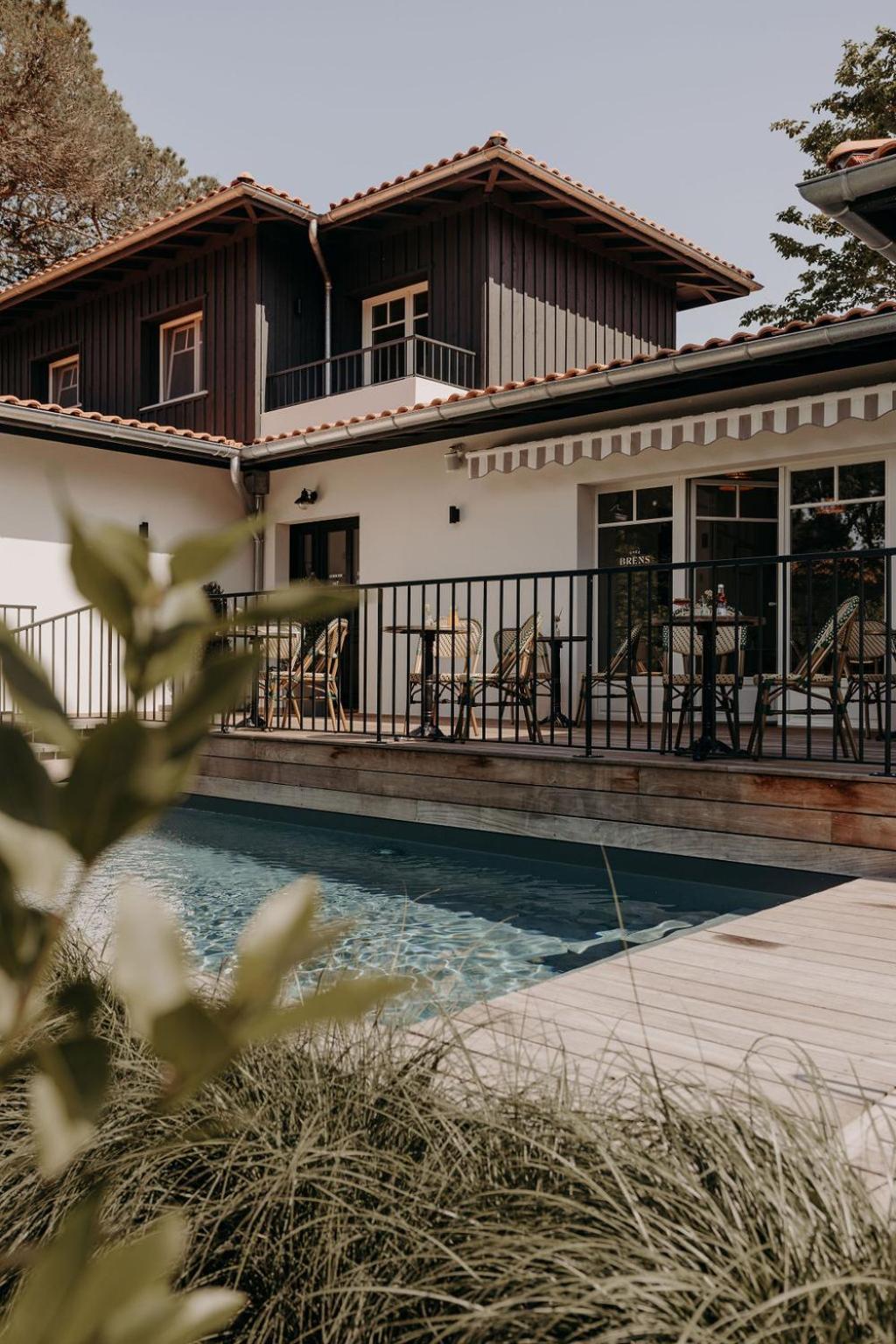 Chez Brens - Maison D'Hotes A La Hume กูฌ็อง-เมสทราส ภายนอก รูปภาพ